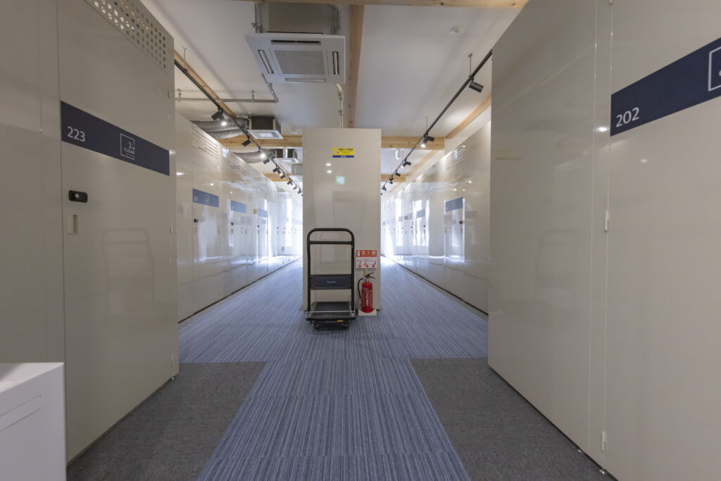 サードクローク加納城南通